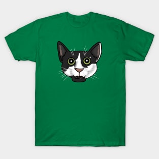 Funny Cat Face (Small Design) T-Shirt